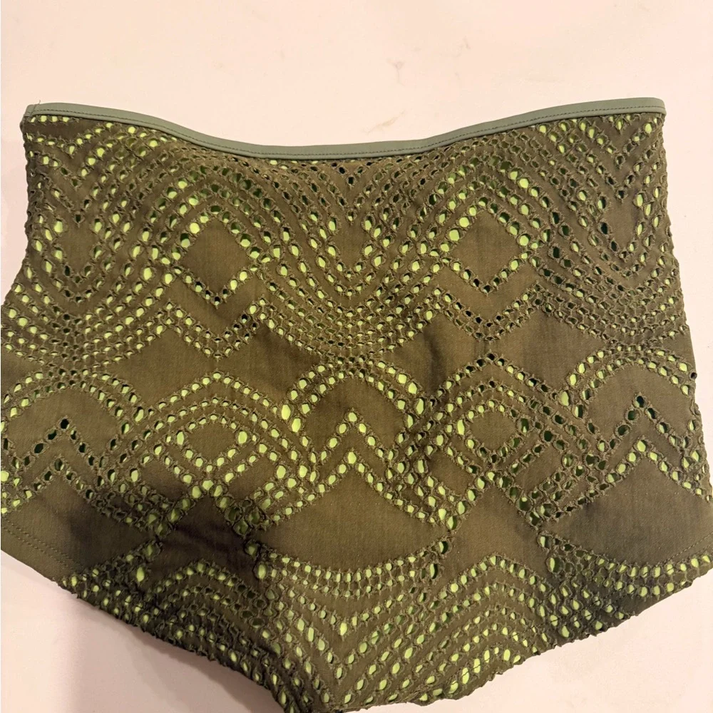 Seea Flor High-Waisted Bikini Bottoms size L - Picture 3 of 3